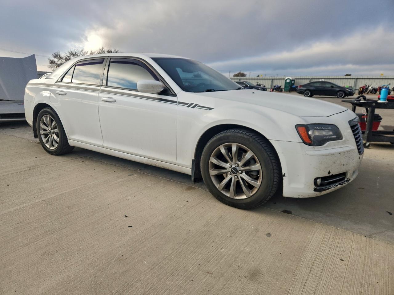 2014 CHRYSLER 300