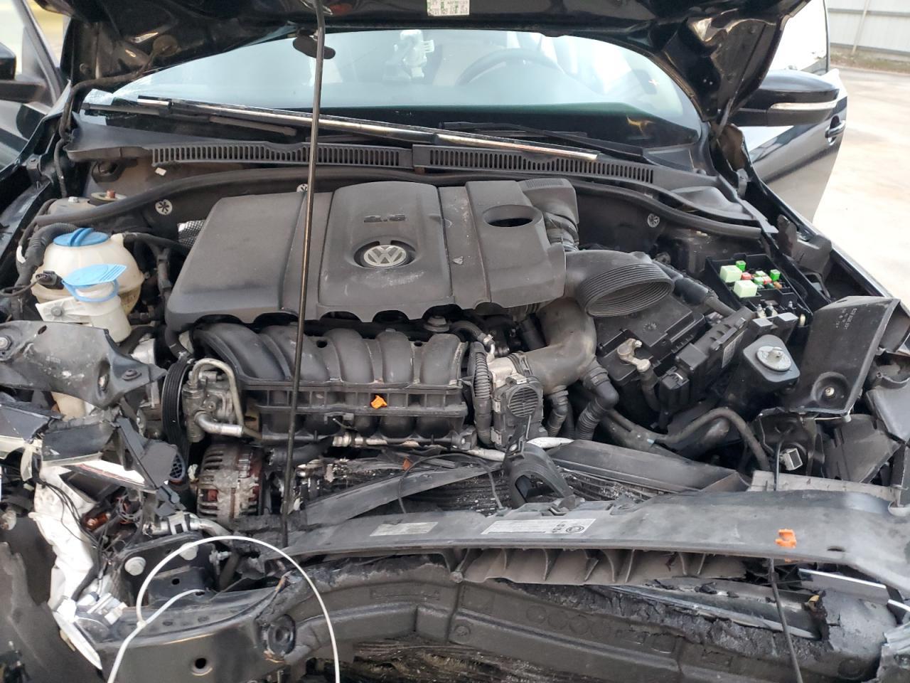 2013 VOLKSWAGEN JETTA