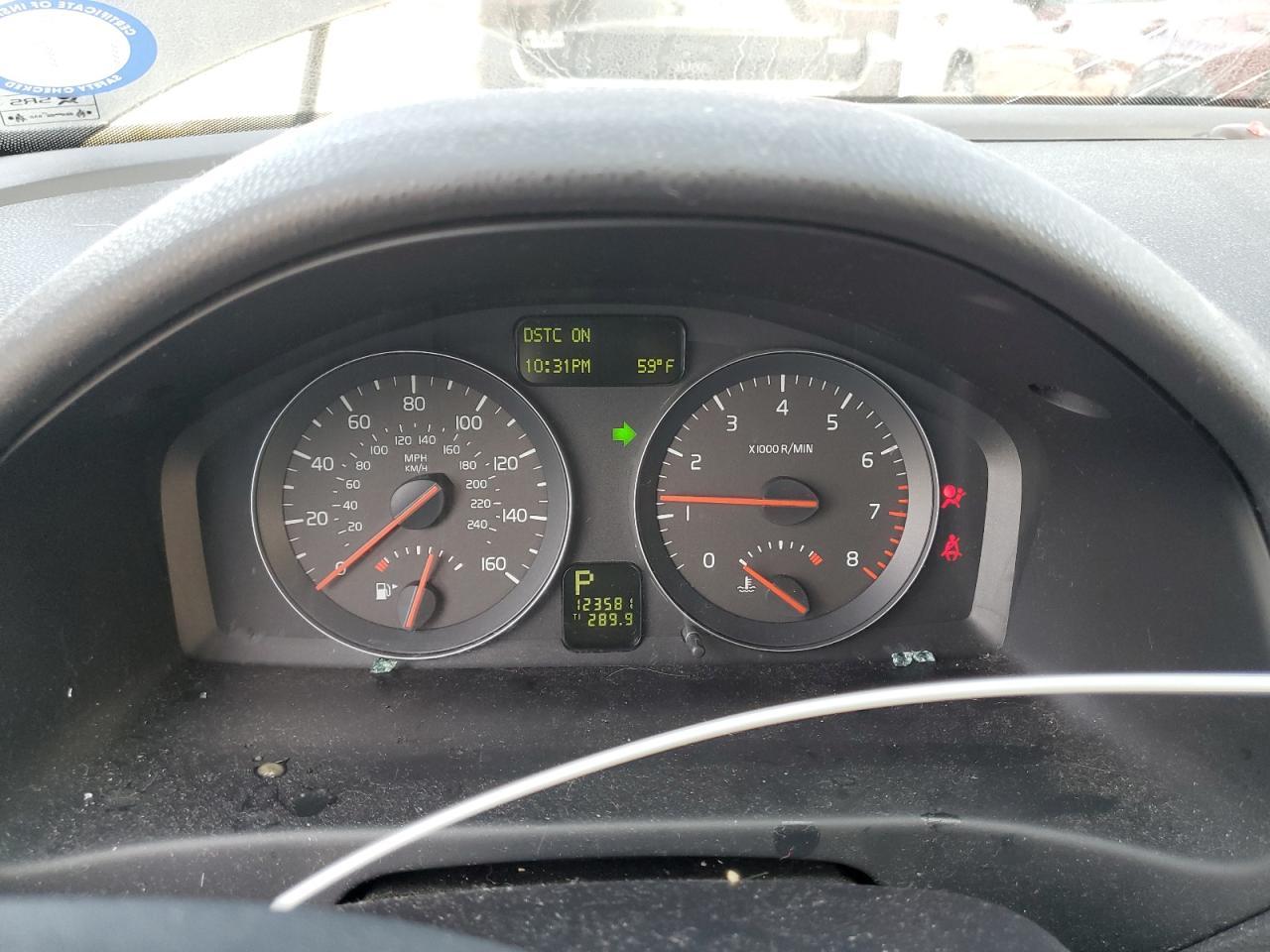 2010 VOLVO S40