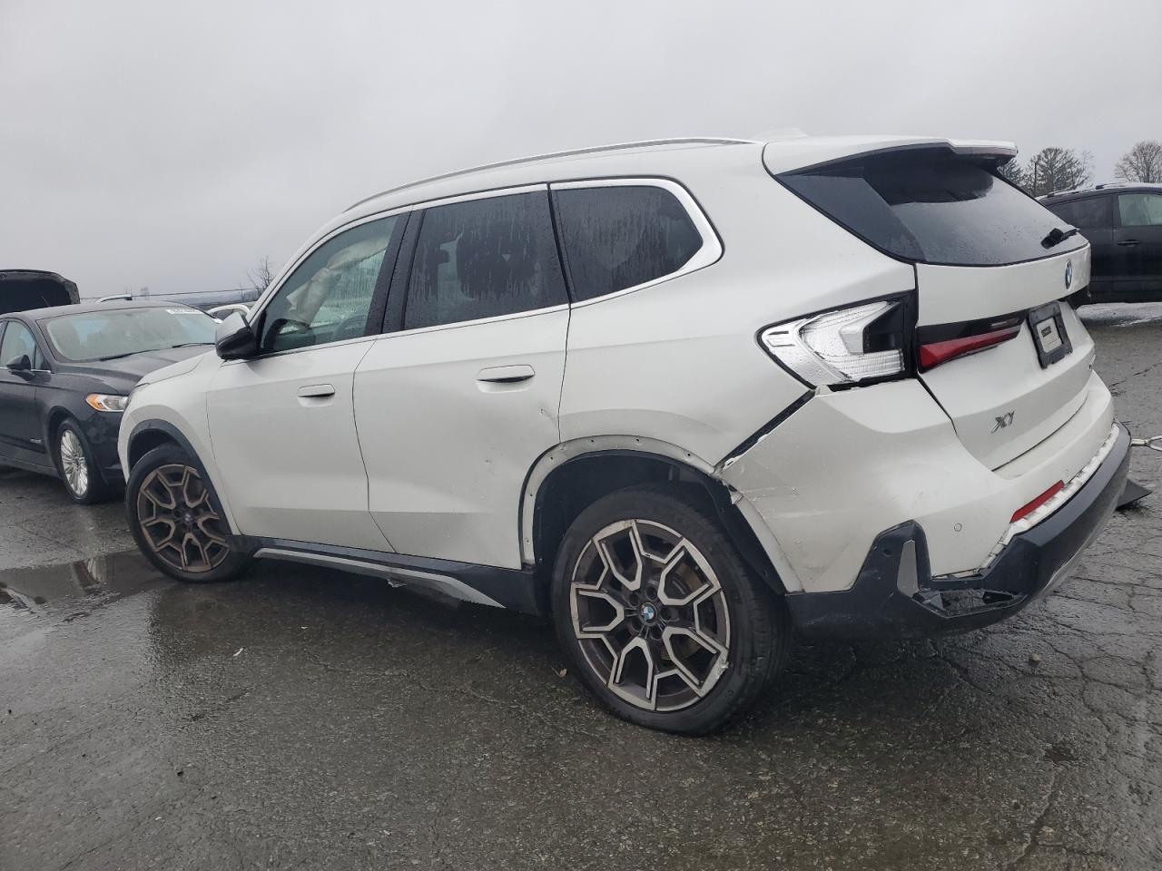 2023 BMW X1