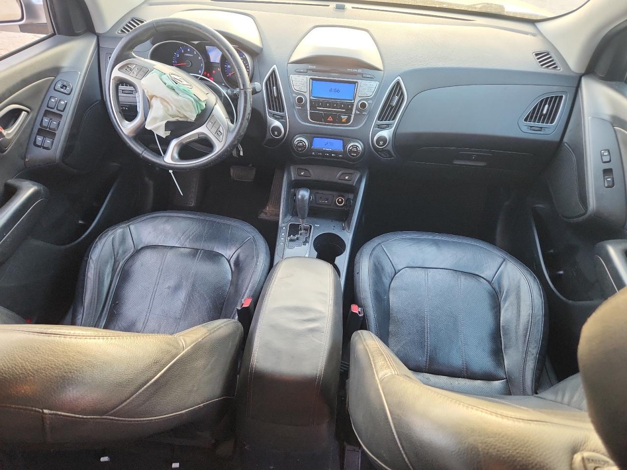2011 HYUNDAI TUCSON