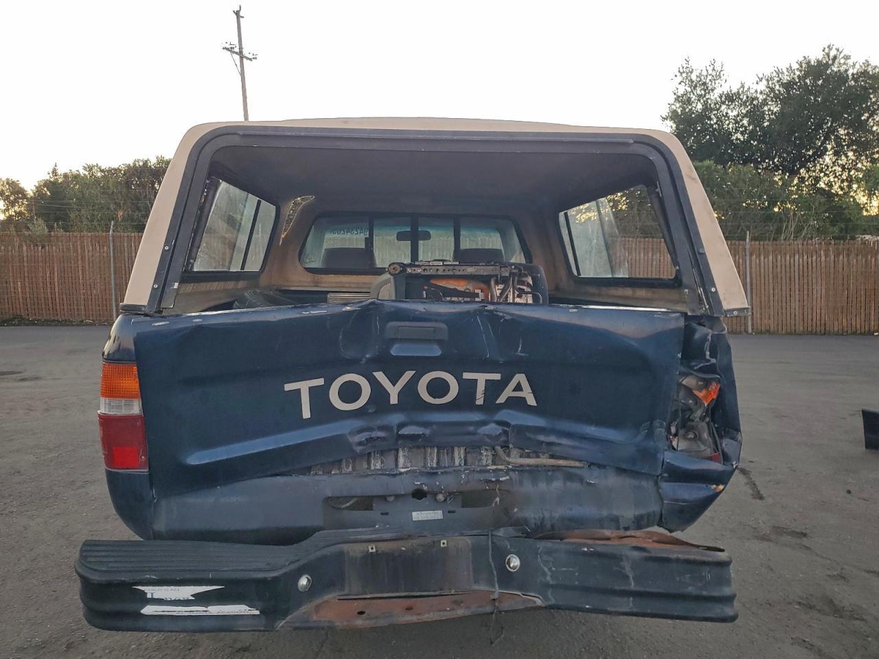 1994 TOYOTA Pickup