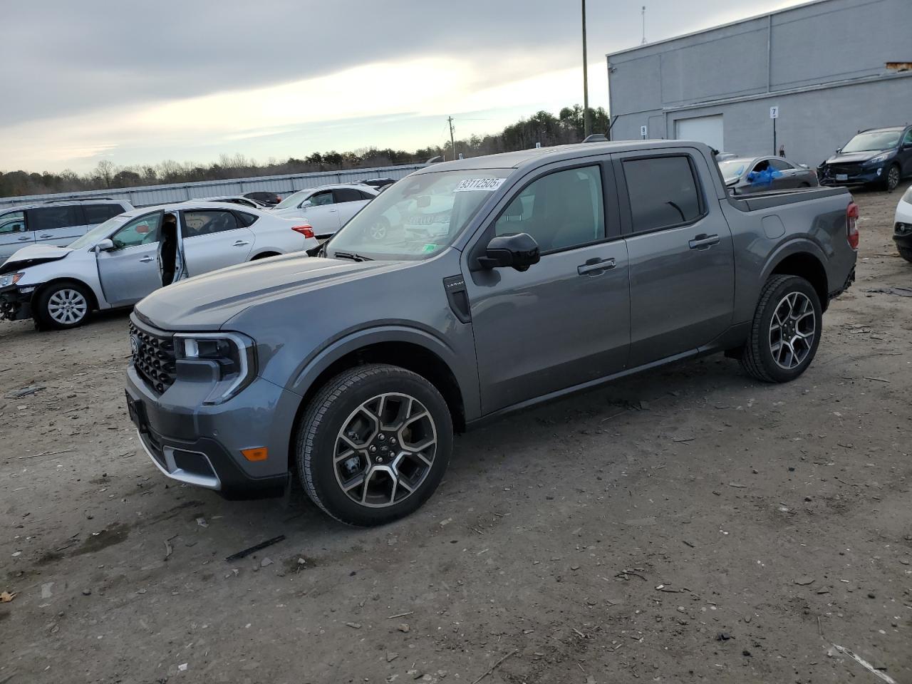 2025 FORD Maverick