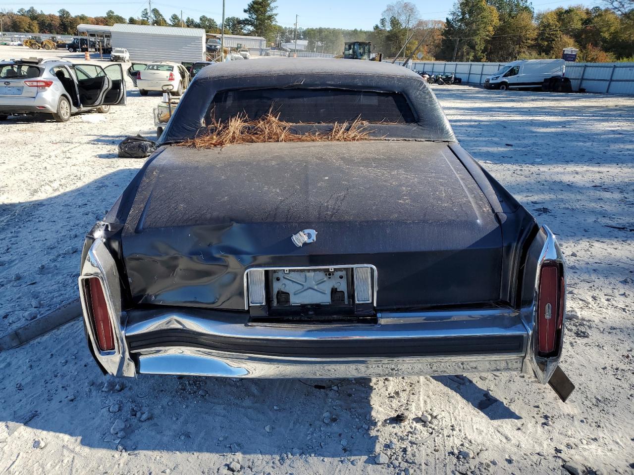 1987 CADILLAC Brougham