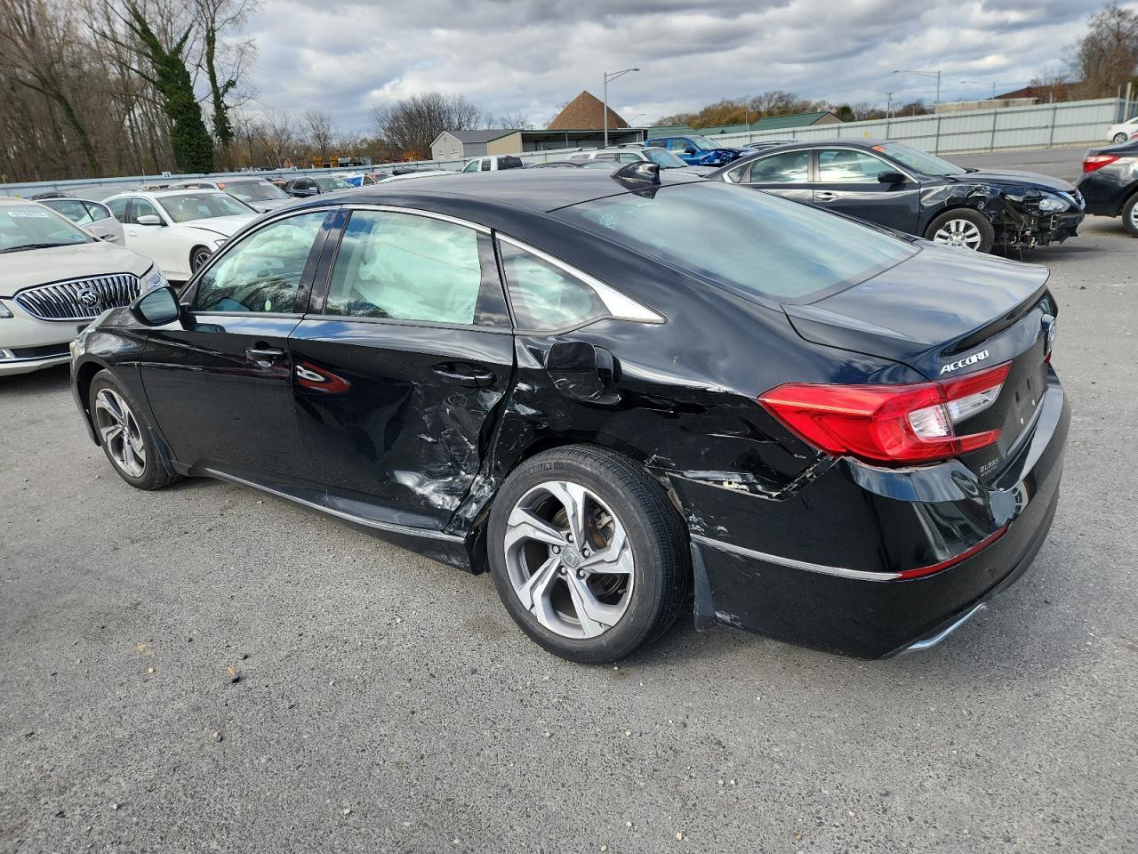 2018 HONDA ACCORD
