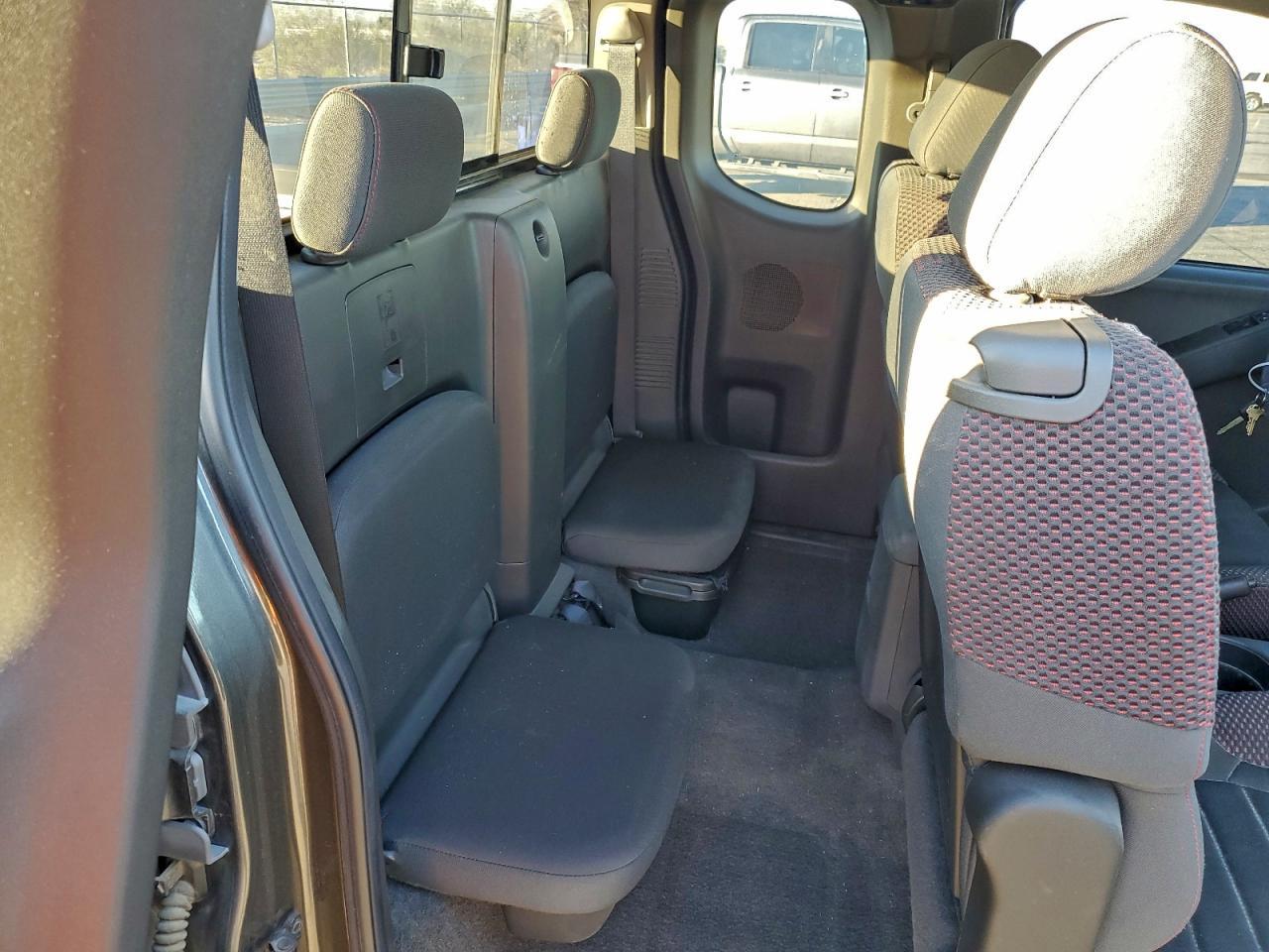 2009 NISSAN Frontier