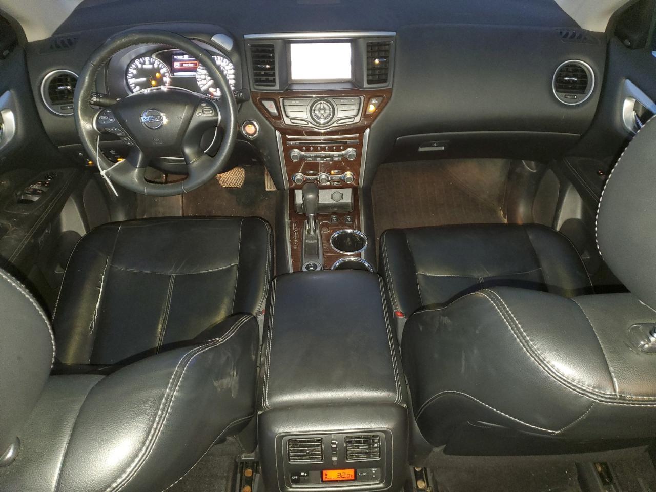 2016 NISSAN PATHFINDER
