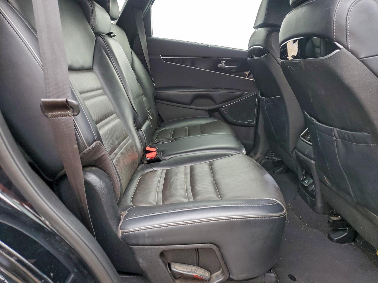 2018 KIA SORENTO