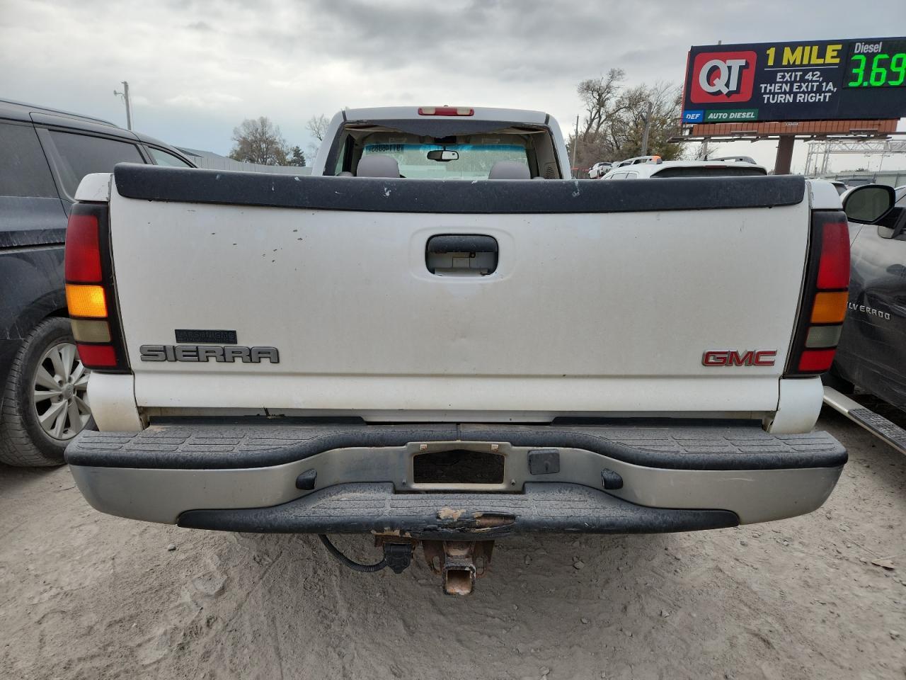 2004 GMC Sierra