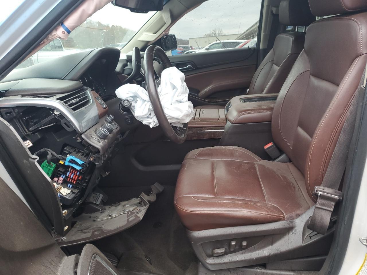 2018 CHEVROLET Suburban