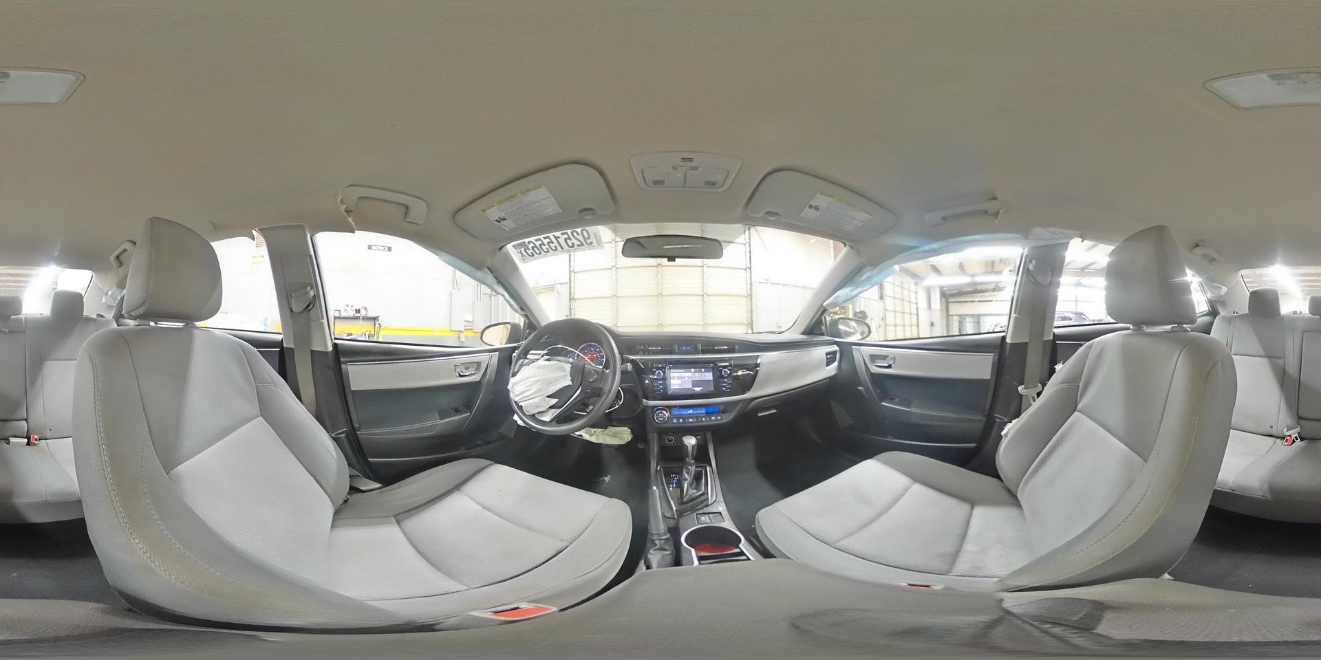 2015 TOYOTA COROLLA