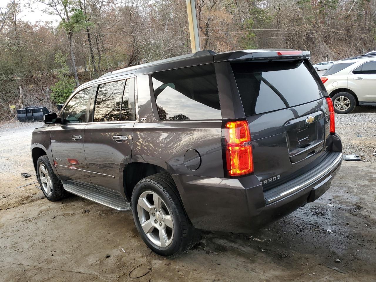 2016 CHEVROLET Tahoe