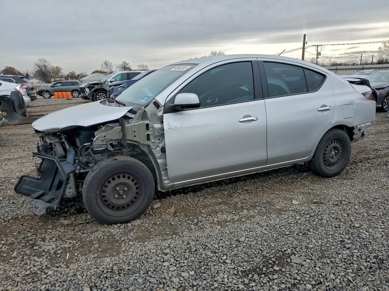 2014 NISSAN VERSA