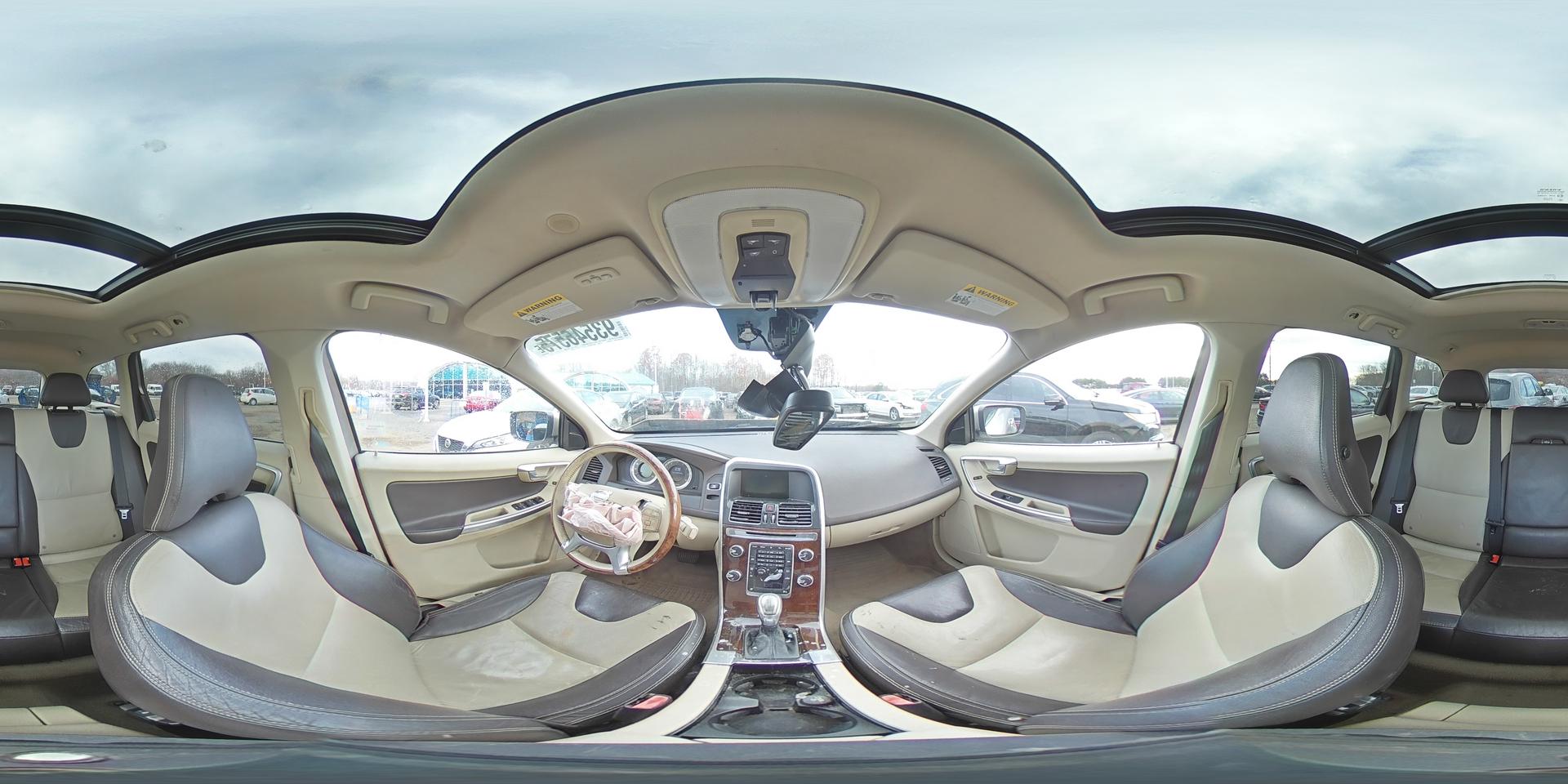 2013 VOLVO XC60