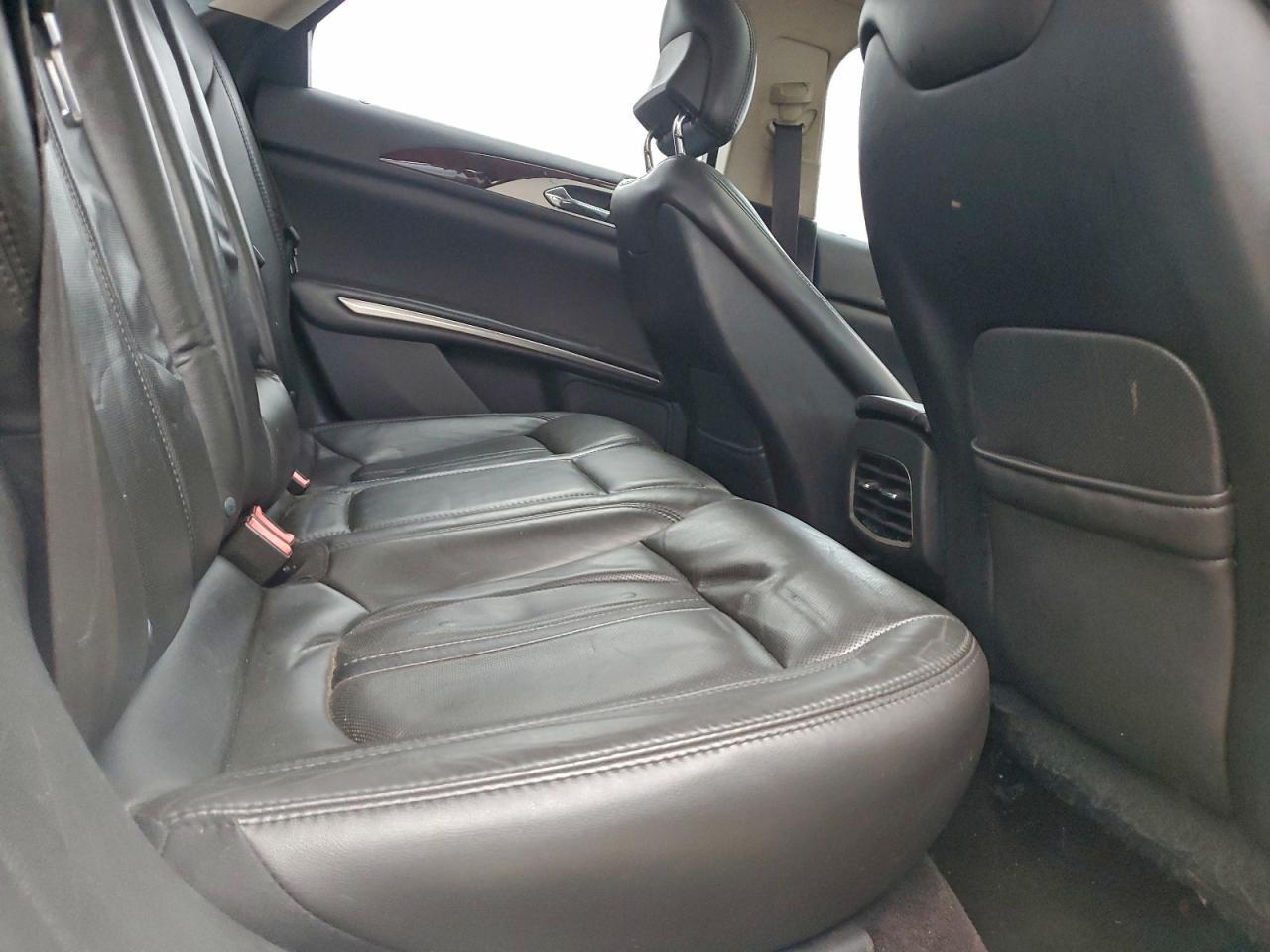 2013 LINCOLN MKZ
