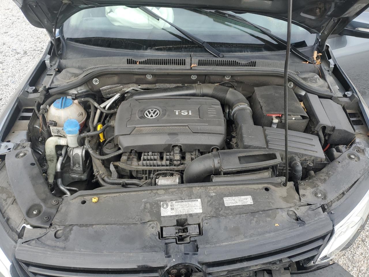 2014 VOLKSWAGEN JETTA