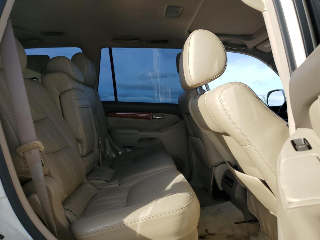 2002 LEXUS Gx 470
