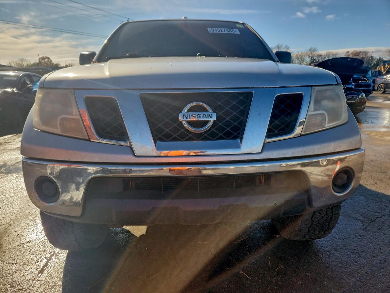 2011 NISSAN Frontier