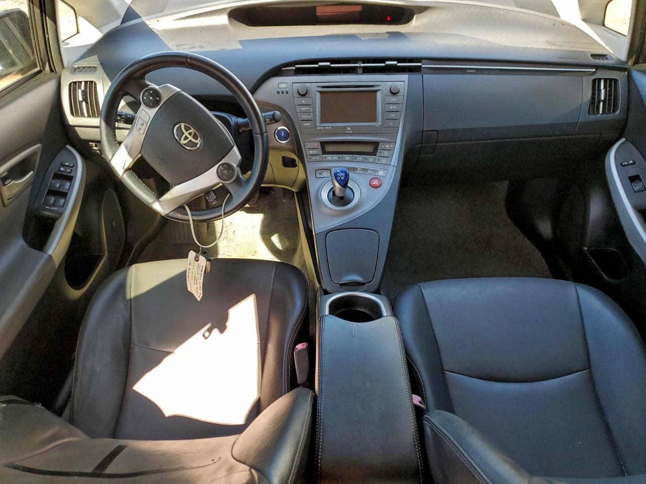 2012 TOYOTA PRIUS