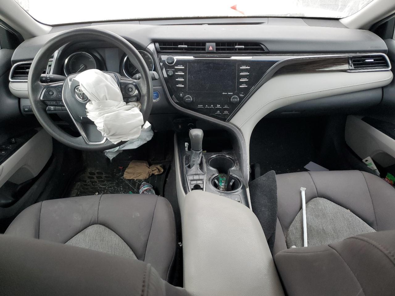 2019 TOYOTA CAMRY