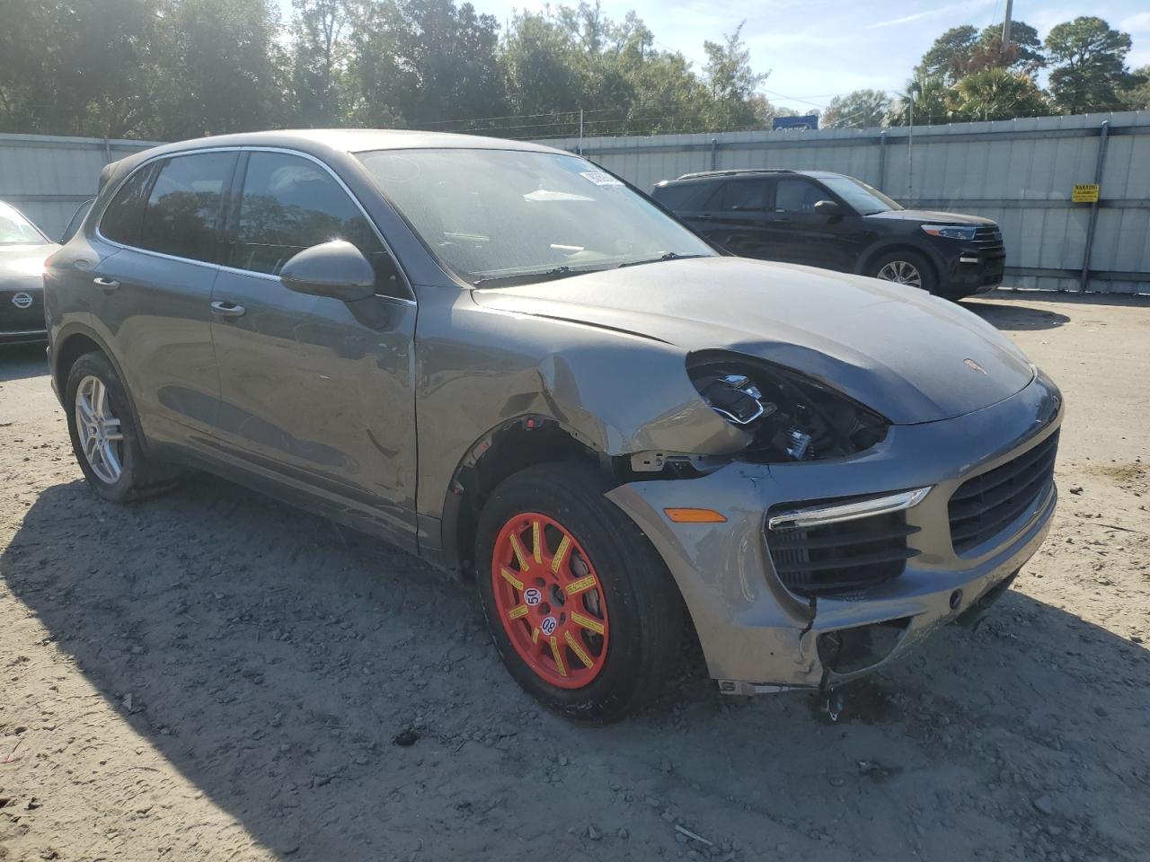 2016 PORSCHE CAYENNE