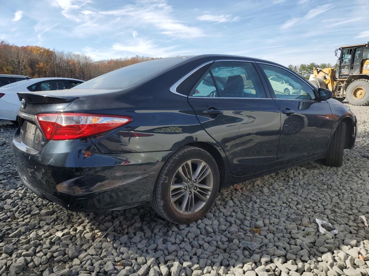 2017 TOYOTA CAMRY