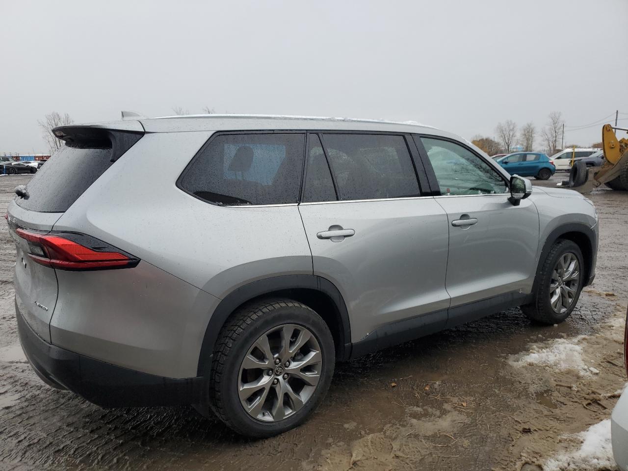 2024 TOYOTA HIGHLANDER