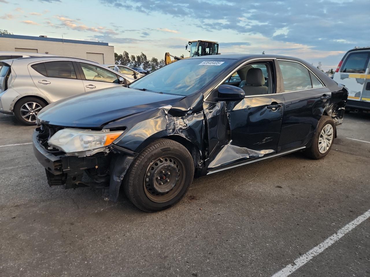 2012 TOYOTA CAMRY
