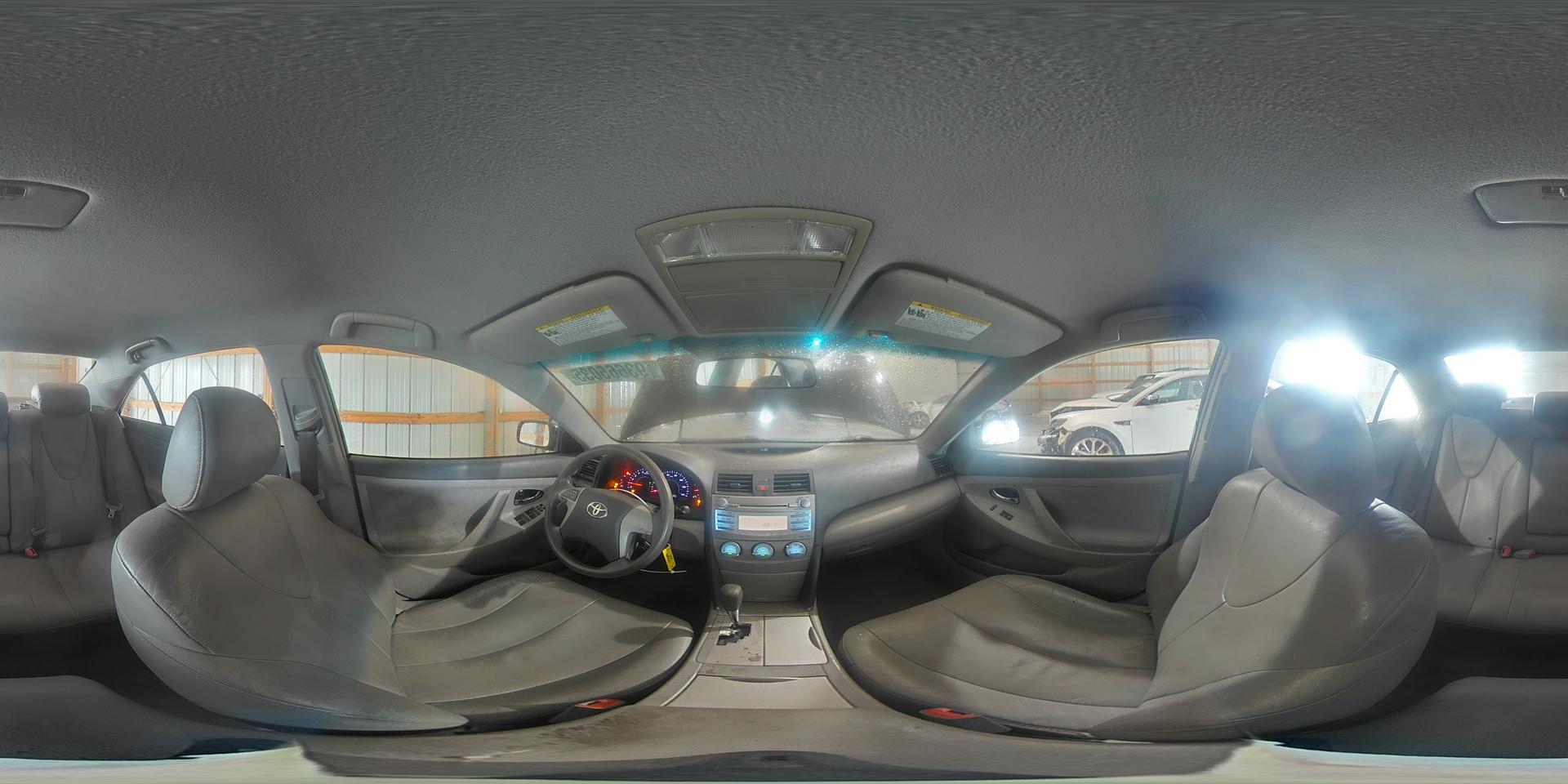 2011 TOYOTA CAMRY