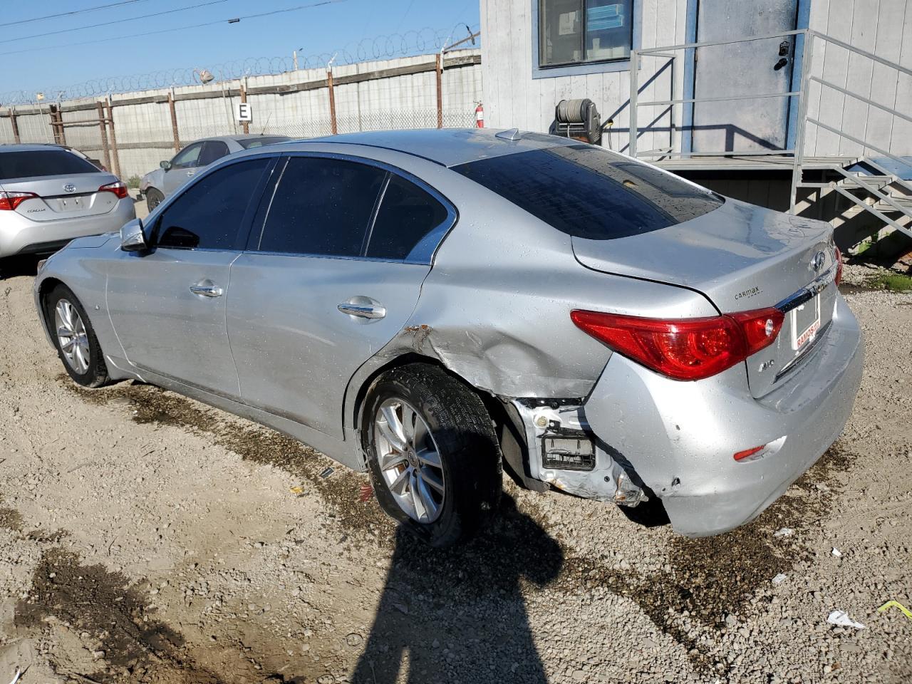 2015 INFINITI Q50