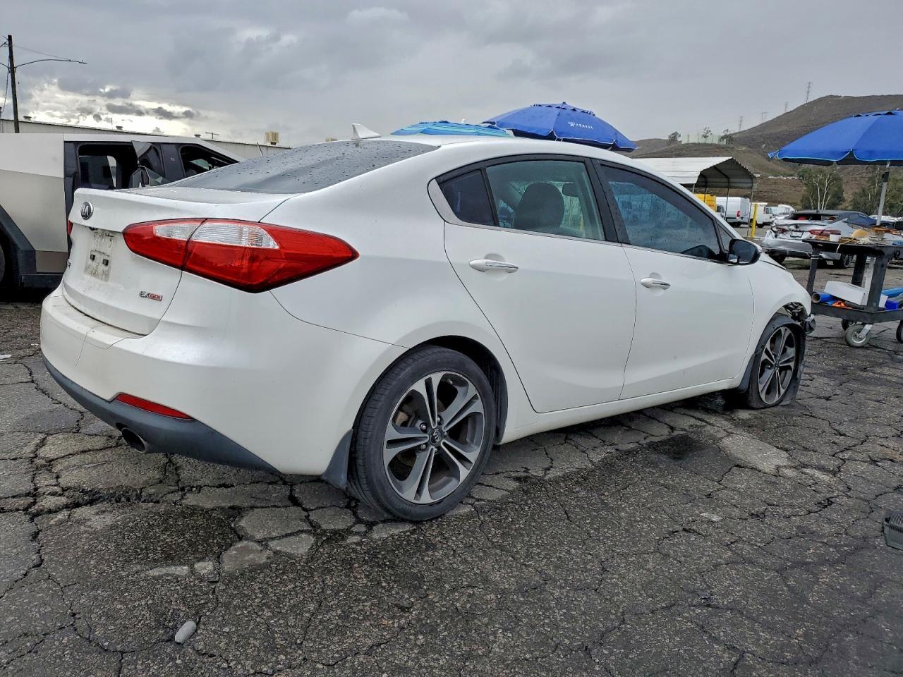 2014 KIA FORTE