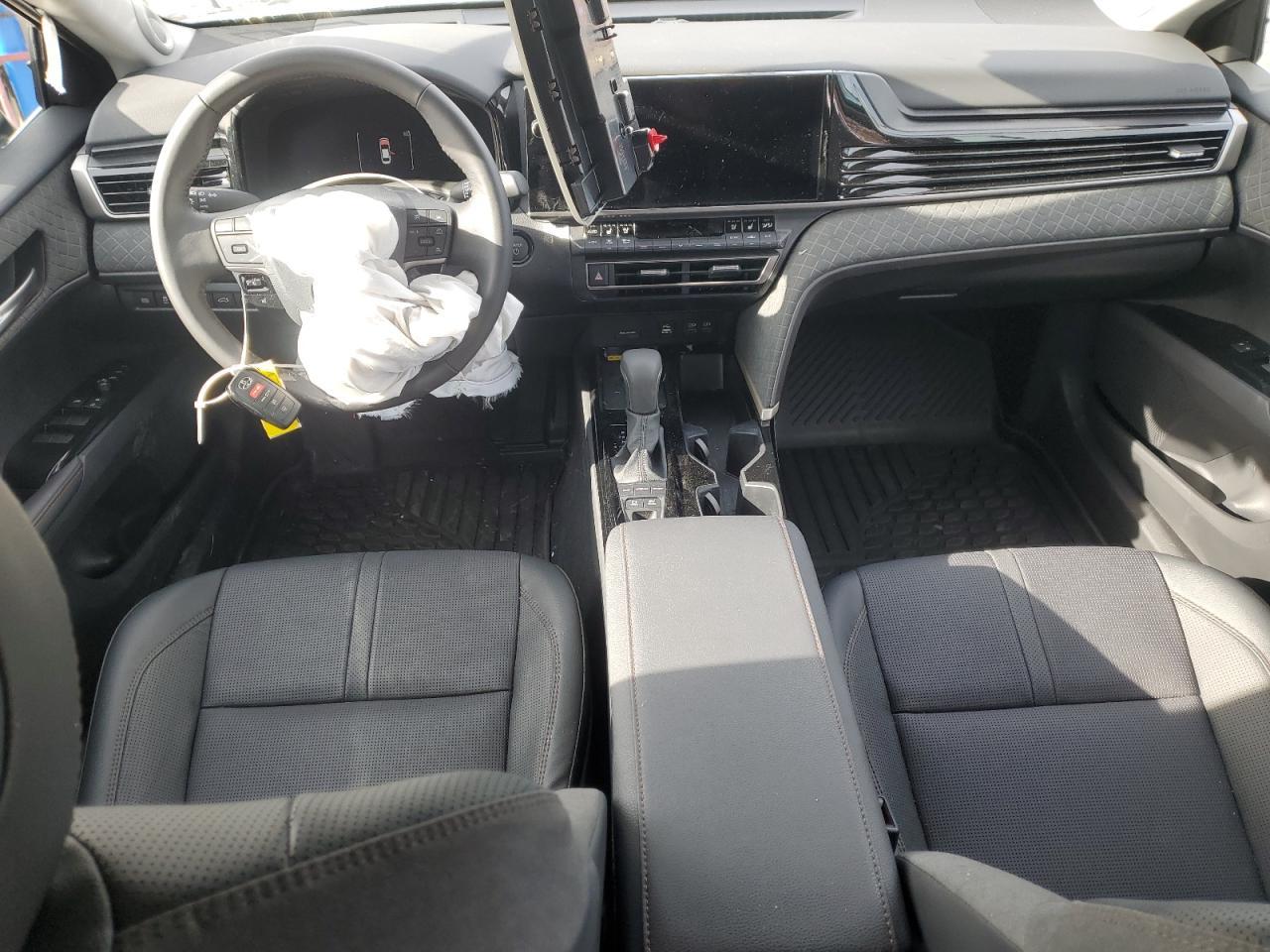 2026 TOYOTA CAMRY