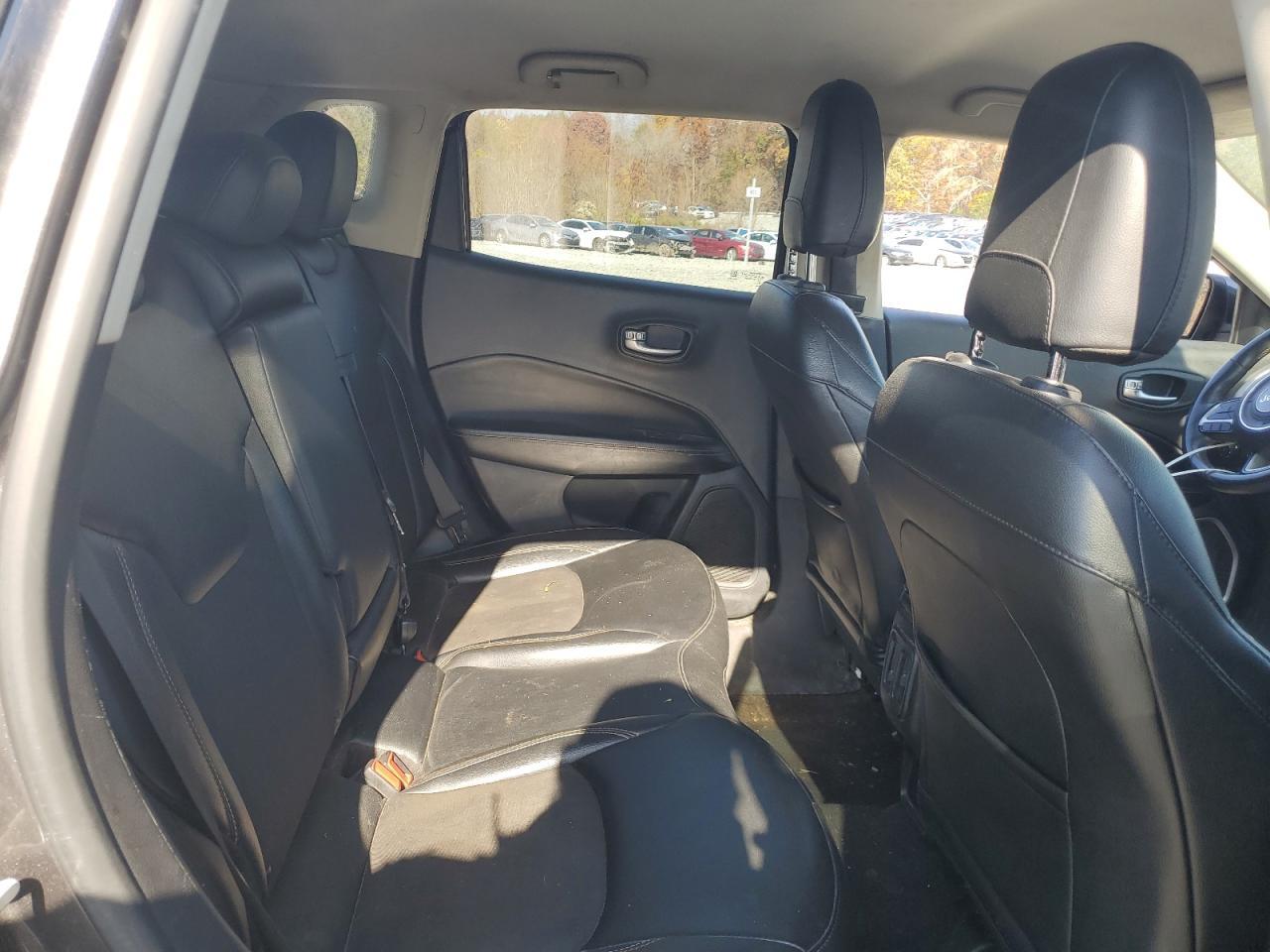 2021 JEEP Compass