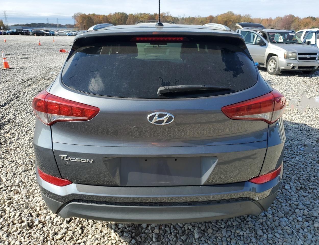 2016 HYUNDAI TUCSON