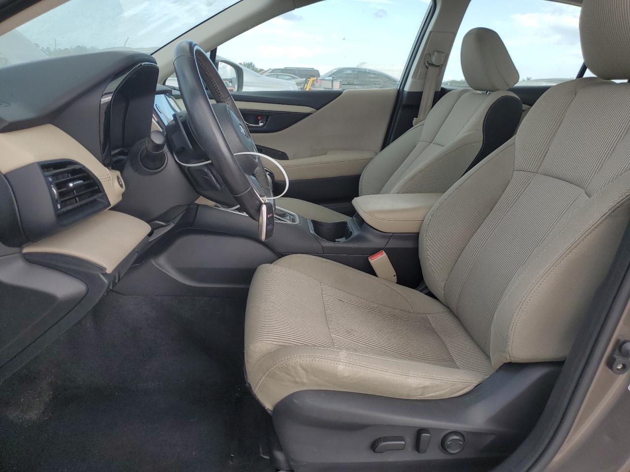 2021 SUBARU Legacy
