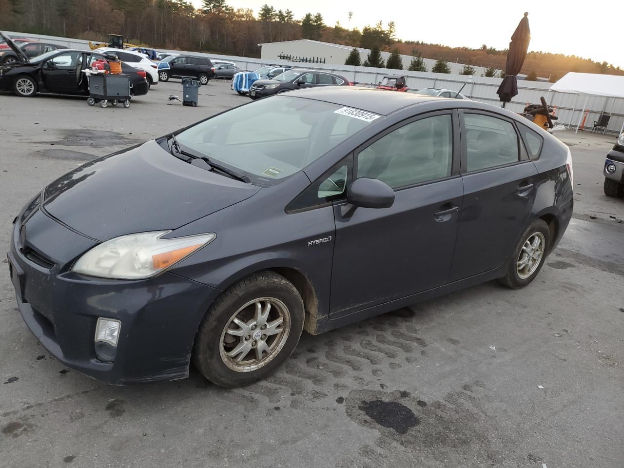 2011 TOYOTA PRIUS