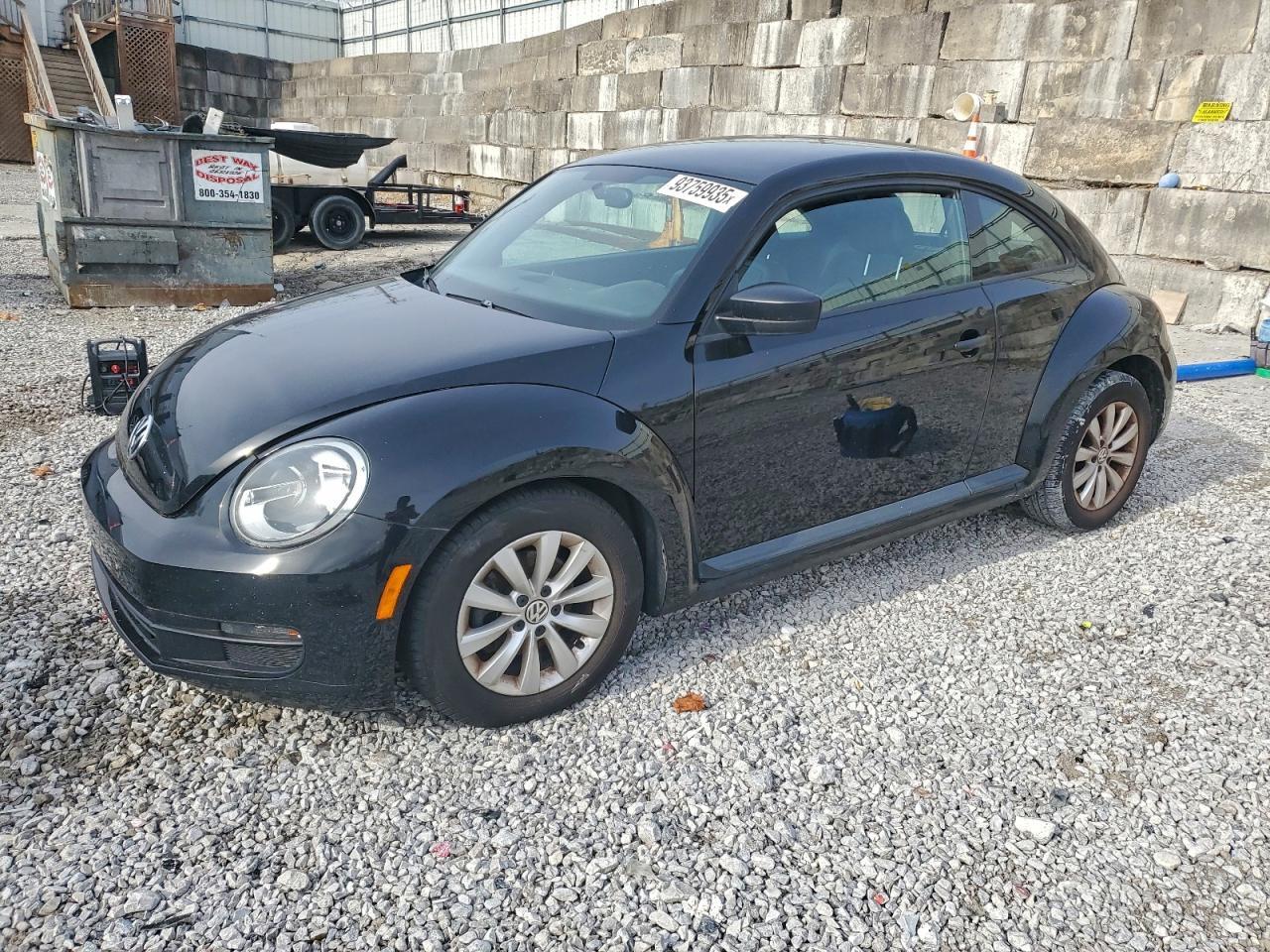 2015 VOLKSWAGEN Beetle