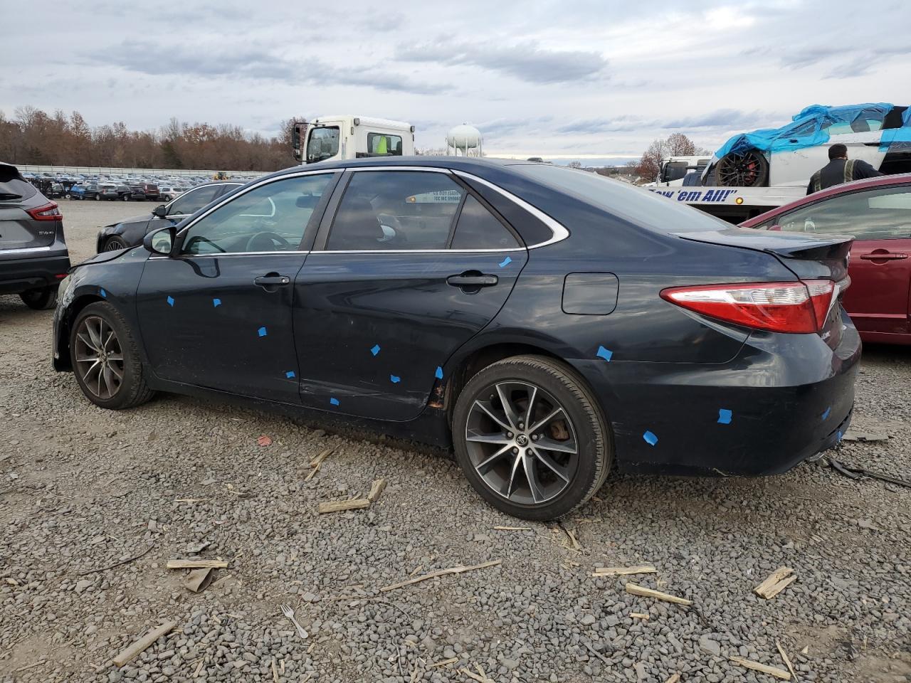 2015 TOYOTA CAMRY