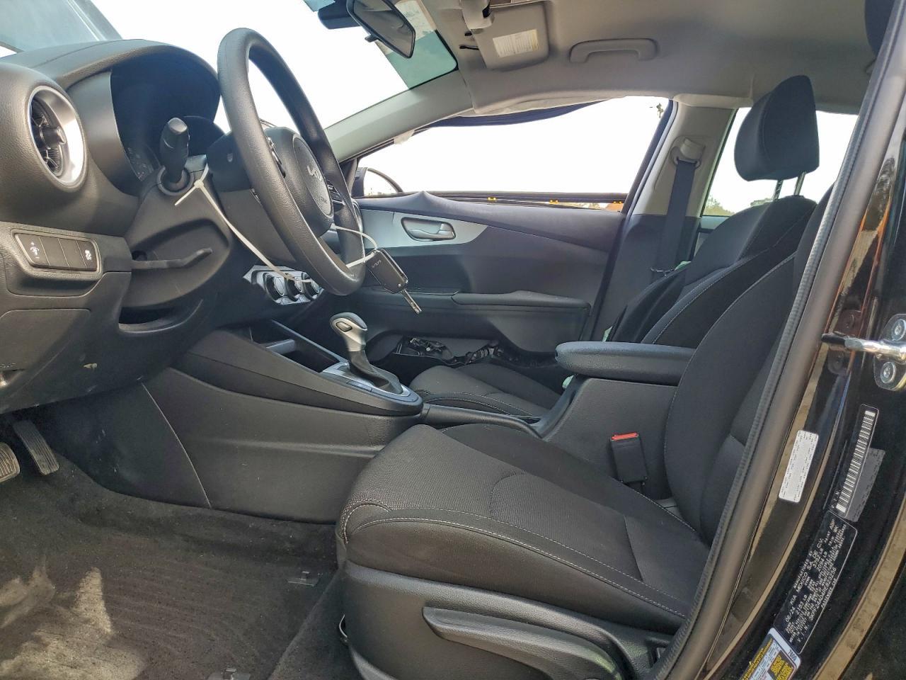 2024 KIA FORTE