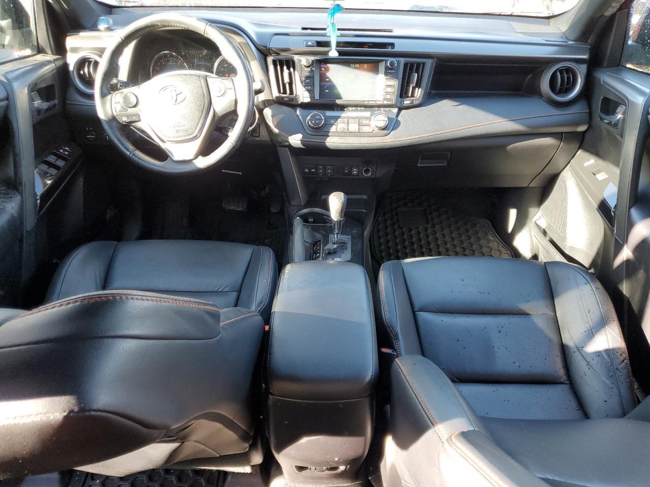 2016 TOYOTA RAV4
