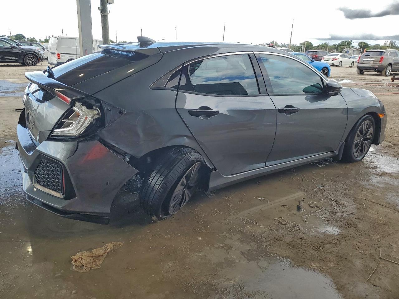 2017 HONDA CIVIC