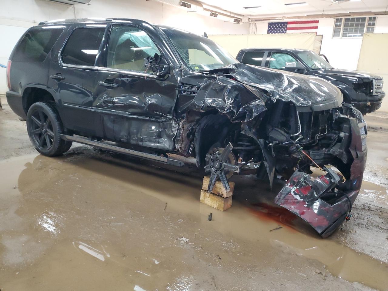 2013 CADILLAC ESCALADE