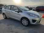 2012 FORD Fiesta