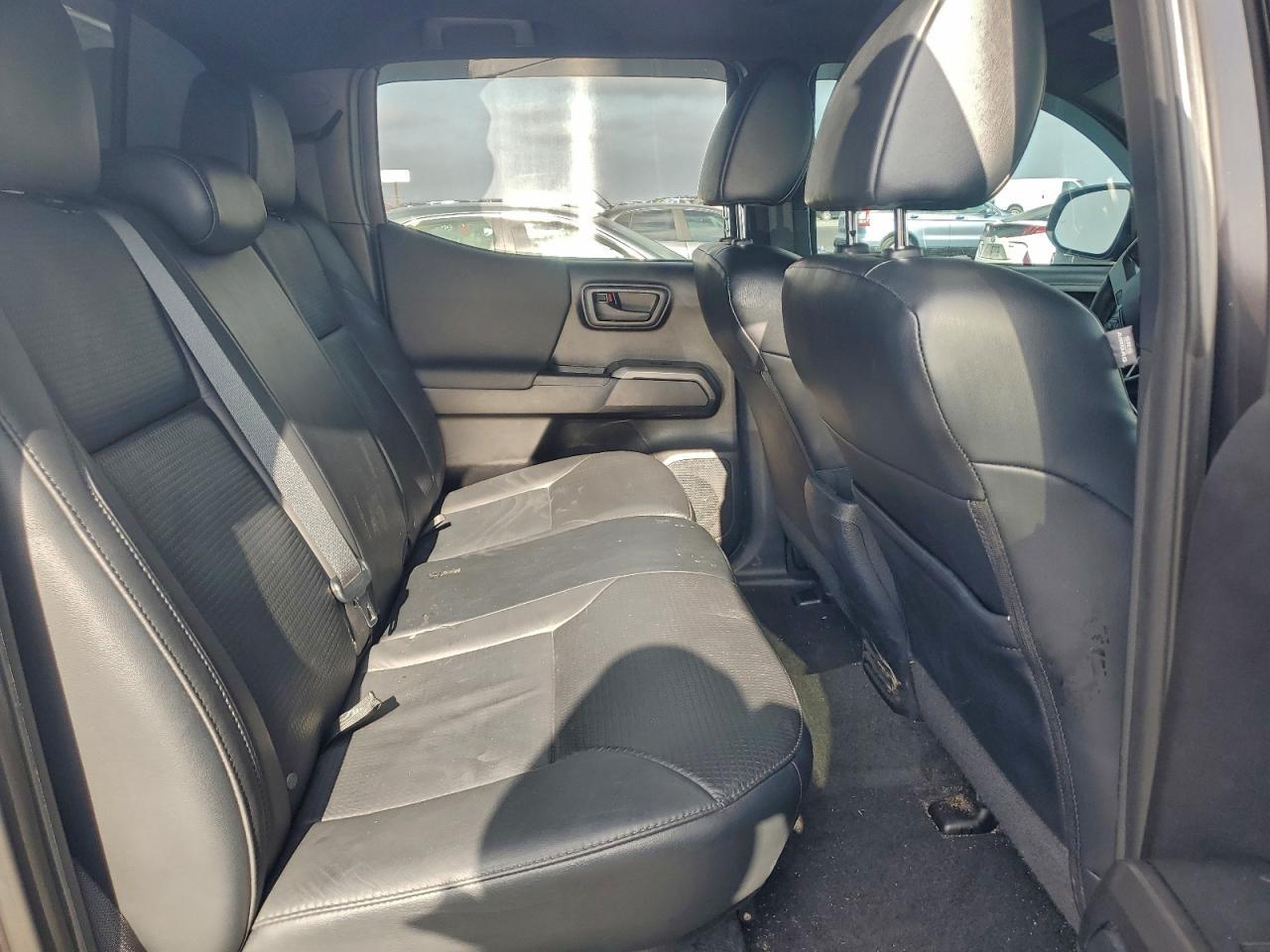 2019 TOYOTA TACOMA
