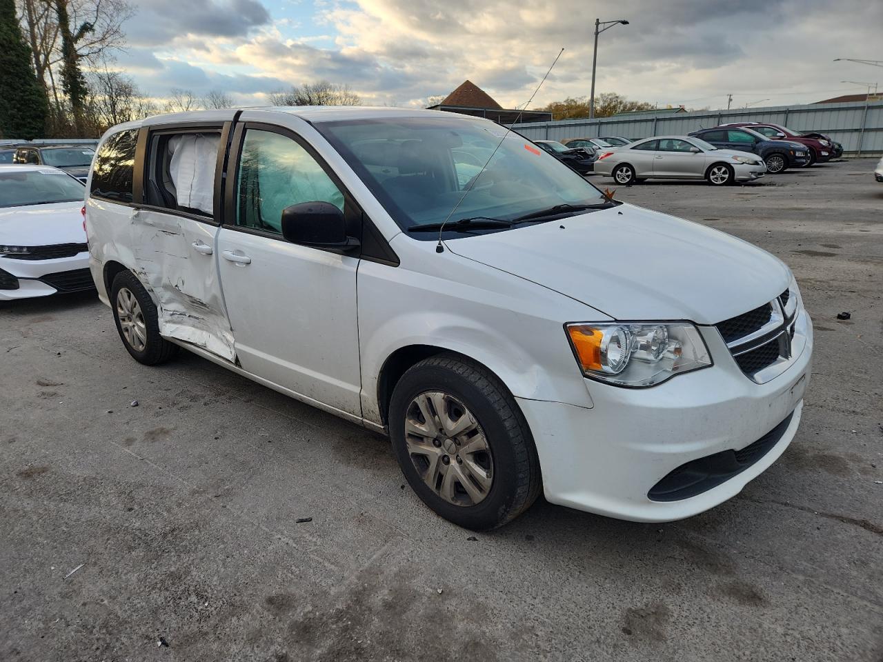 2018 DODGE GRAND CARAVAN