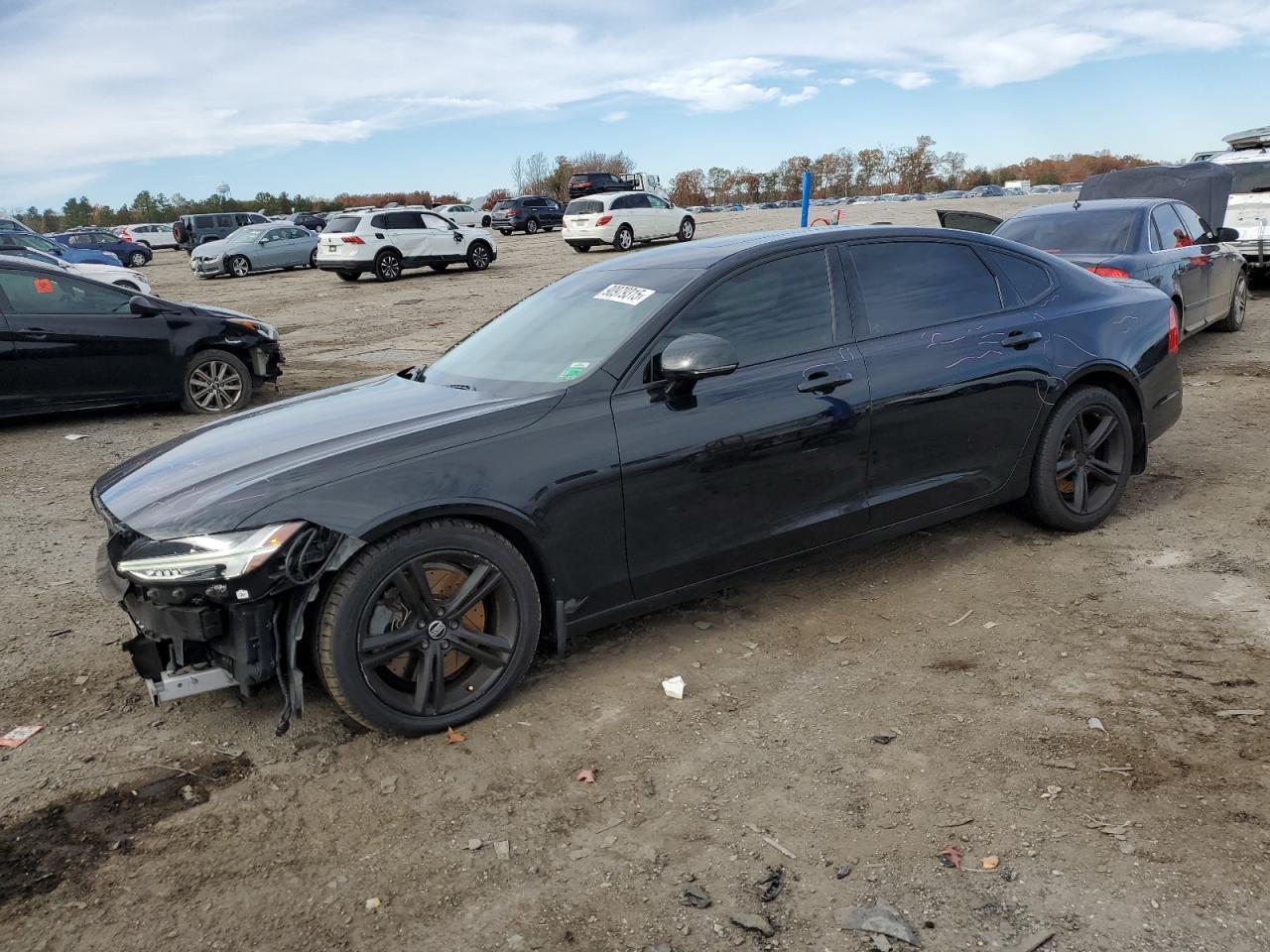 2018 VOLVO S90