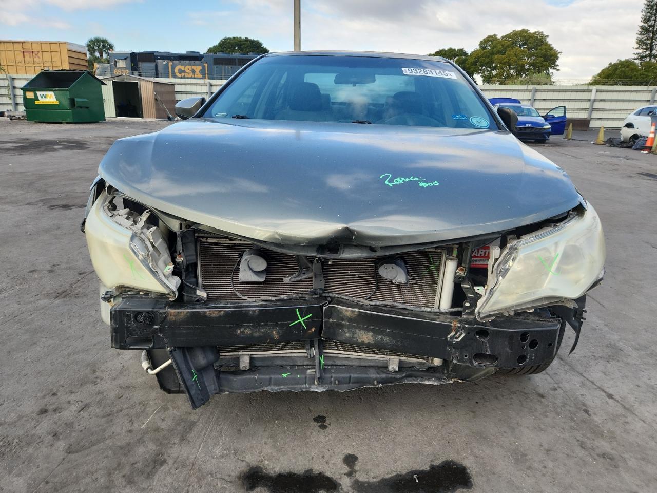 2014 TOYOTA CAMRY