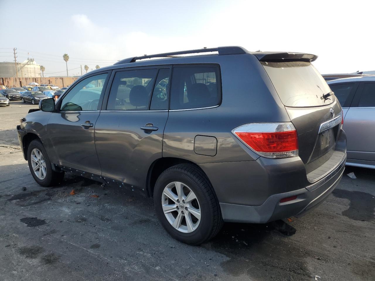 2012 TOYOTA HIGHLANDER