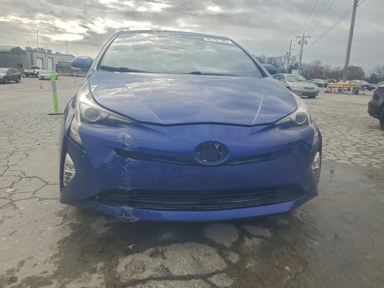2016 TOYOTA PRIUS