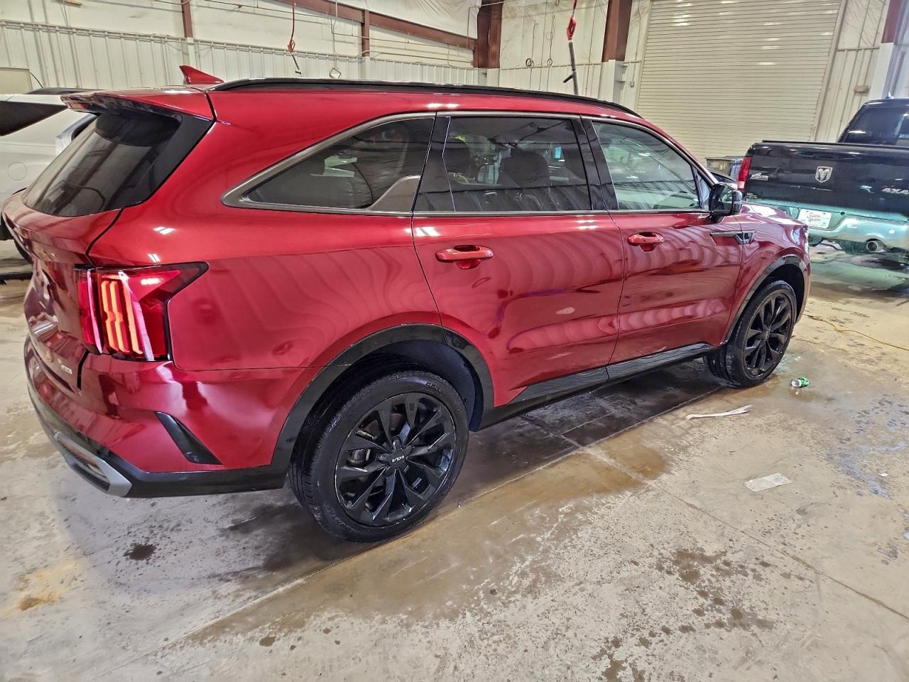 2023 KIA SORENTO